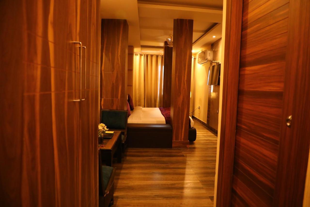 Perfectstayz Premium @Harkipauri Road Haridwār Buitenkant foto