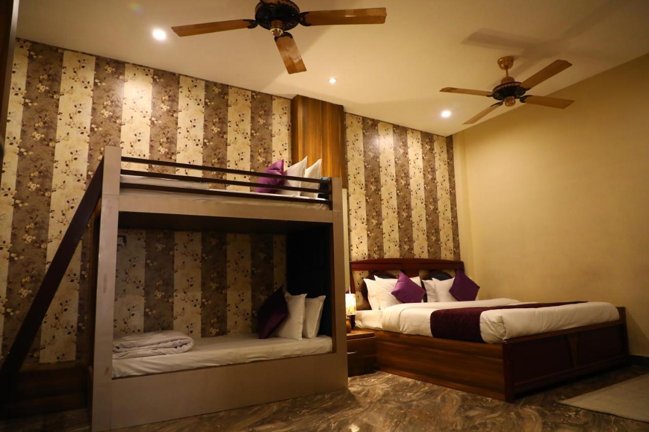 Perfectstayz Premium @Harkipauri Road Haridwār Buitenkant foto
