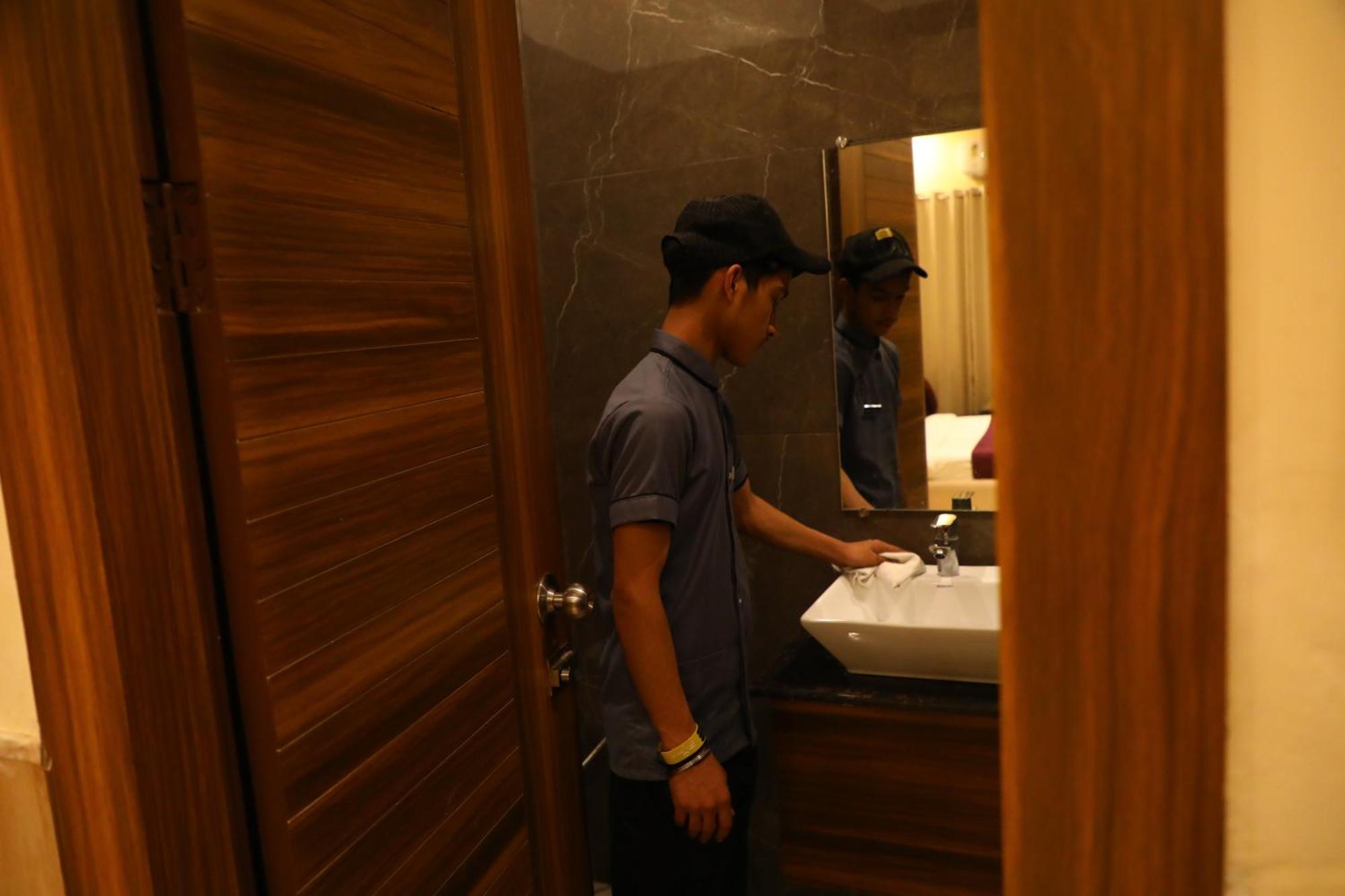 Perfectstayz Premium @Harkipauri Road Haridwār Buitenkant foto