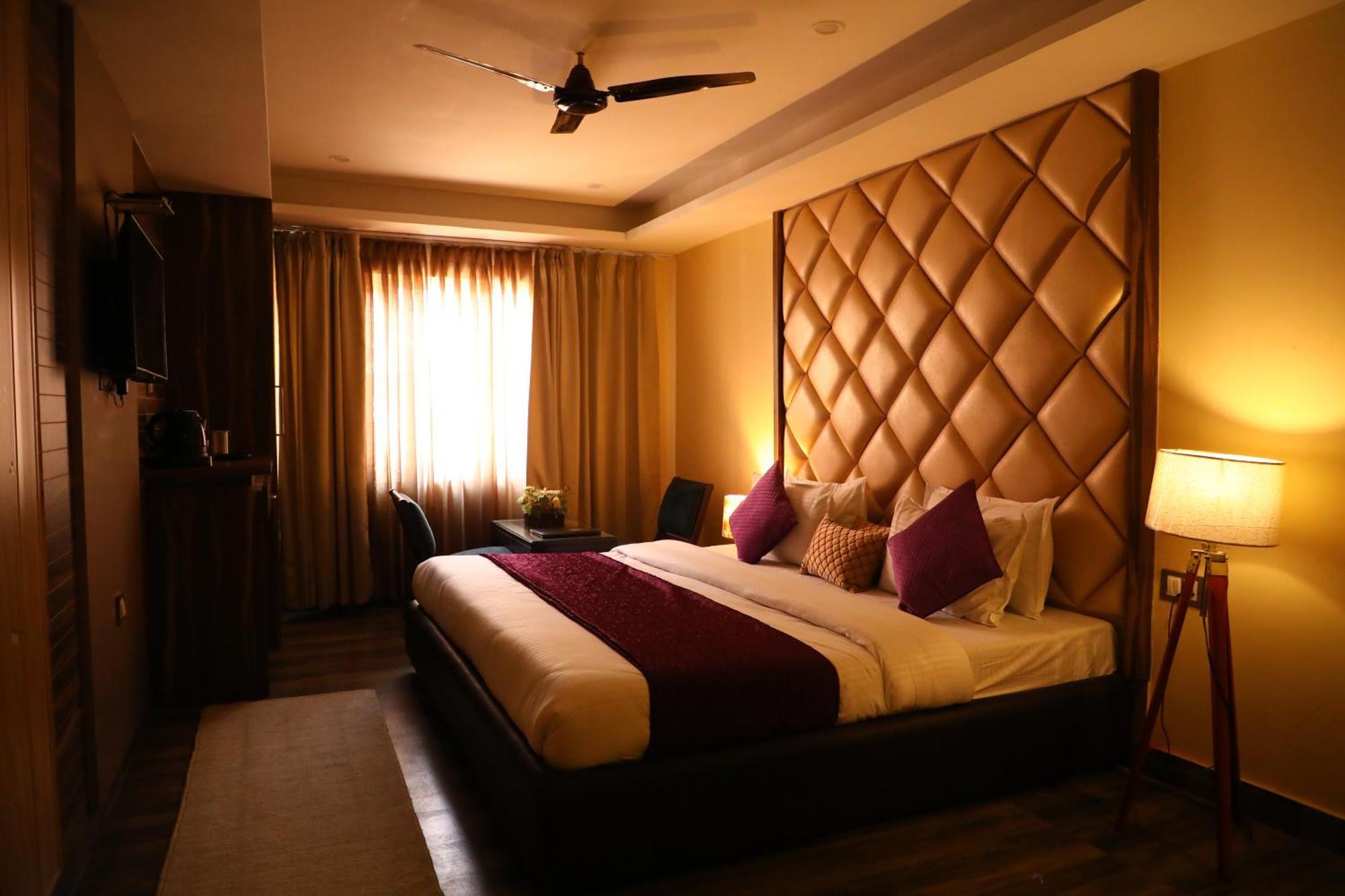 Perfectstayz Premium @Harkipauri Road Haridwār Buitenkant foto